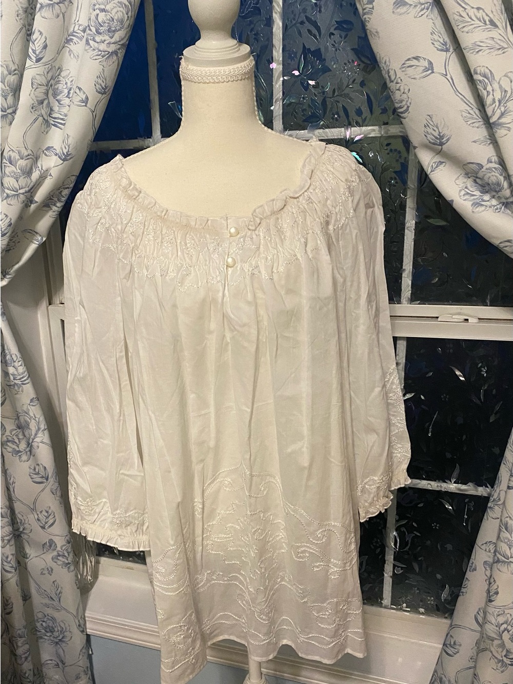 Marisa Christina White Embroidered Peasant Blouse